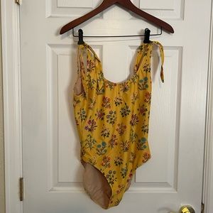 Spell and the gypsy posy one piece swimsuit size medium